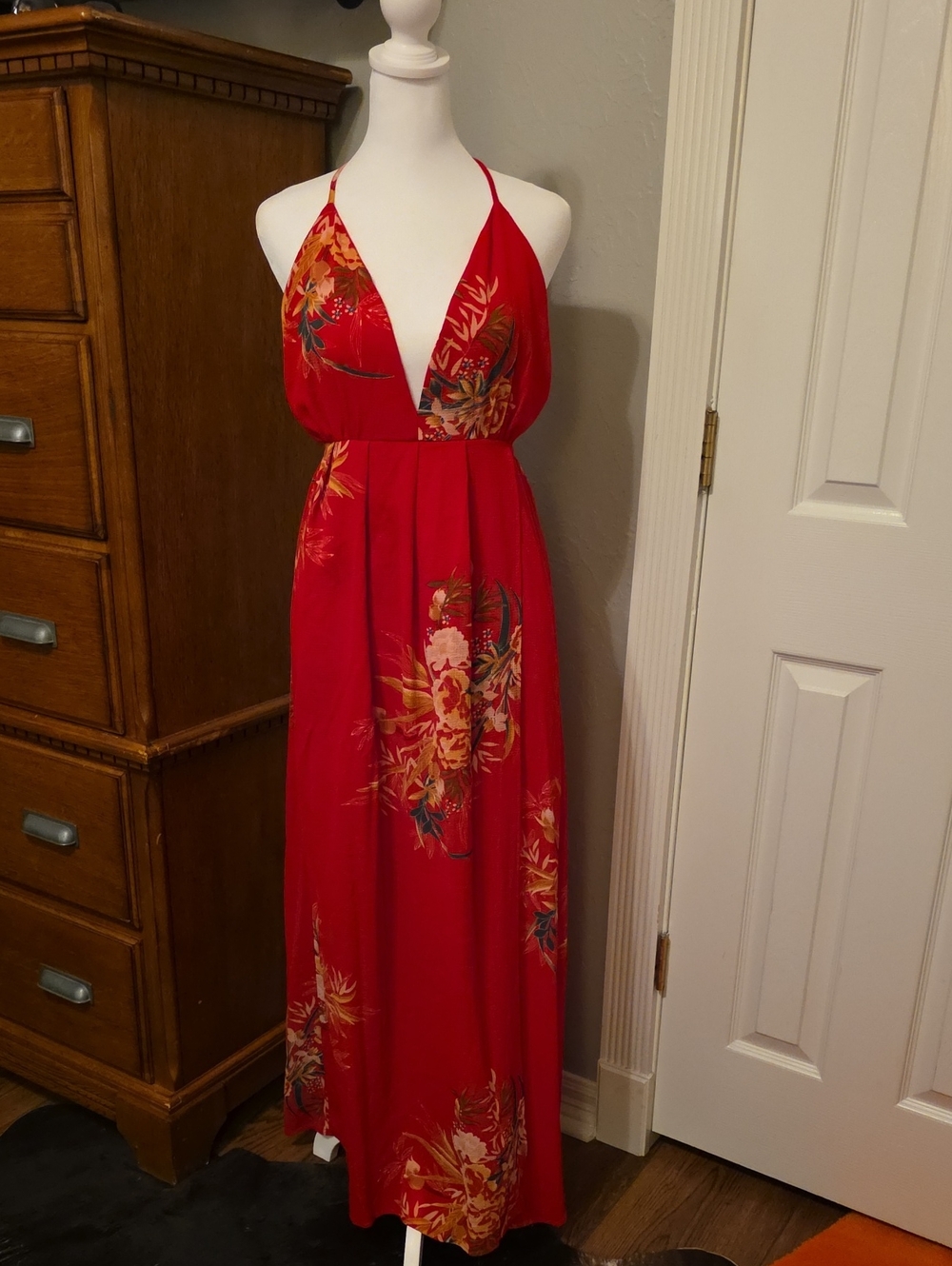 FFLMYUHULU Red Floral Halter Maxi Dress, NWT, Size Small
